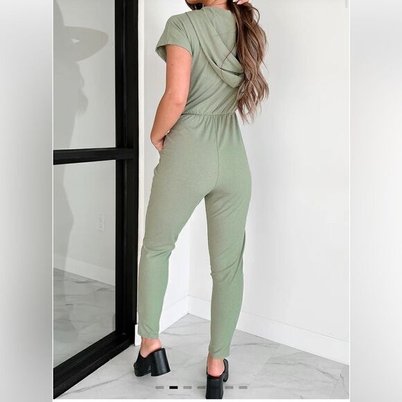 Vanilla Bay Peach Bentley Best Laid Plans Zip-Front Hooded Ribbed Jumpsuit - Picture 9 of 9